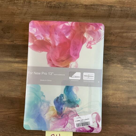 MacBook Pro 13” 2016-2020 rainbow smoke design hardshell case - Picture 3 of 3